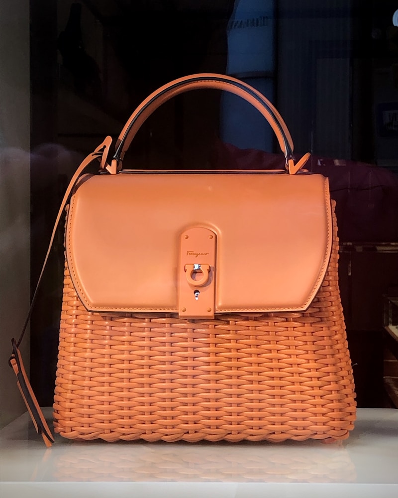 Ryza Core - Minimal Essential Bag